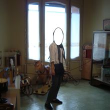 住居部に降りて最初の子供部屋