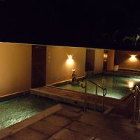 スパ　マッサージルーム入口