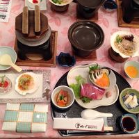 他にお刺身やあんこ餅の入ったお吸い物ありました