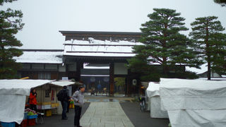 陣屋朝市にはキレイなトイレがあります