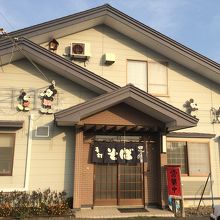 営業中の看板がなければ、わからなかったです。