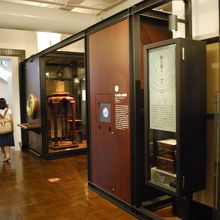 光学器械の展示