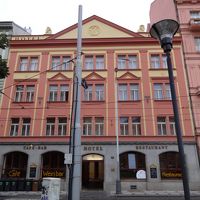 ホテルズラタヴァーハ