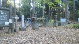 秋らしくなった大師堂