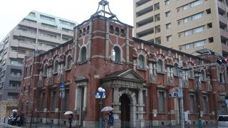 さりげなく街に馴染んでいます