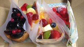 テイクアウトもできる有名ケーキ店