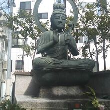 十一面観世音菩薩像の様子