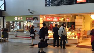 遅く帰ったら夜食を買って帰ります