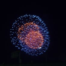 間近で見ると音もすごいです。