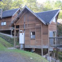 静かなたたずまいのバンガロー