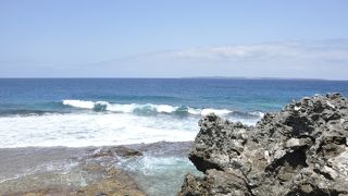 絶海の孤島を堪能できます。