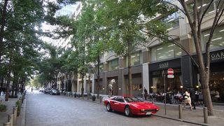 お洒落な街並みを散策