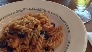 【THEATER TABLE】ヒカリエ１１Ｆの穴場カフェレストラン