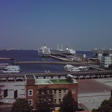 大桟橋がようく見えます