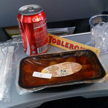 成田→台北間で頼んだ、ビーフシチューらしきもの。