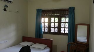 デビ ツーリスト ホーム ポロンナルワ