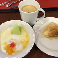 ホットケーキは焼いてあるので冷めています。