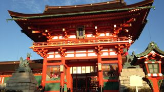 千本鳥居は見ごたえあります!!