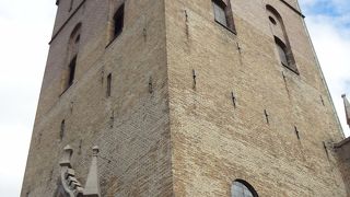 ノルウェー国教ルーテル派の総本山はオスロ市のランドマーク