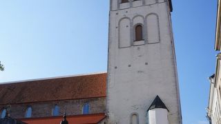 休日にはパイプオルガンコンサートあり