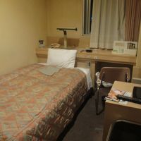 窓は有った。海が見えた