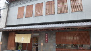 新しくとも雰囲気充分！