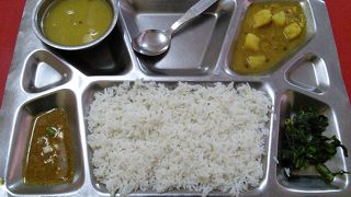 ダルバートが60Rs！