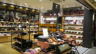 大人カッコイイお店です。