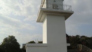 ここが鳴門公園の突端。灯台があります。
