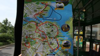 陸は早い、海は遅い