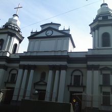 正面から見たカテドラルの様子