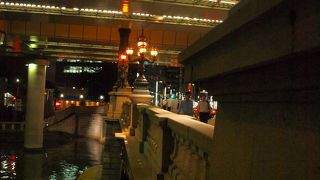 道路元標になっていることで知られています