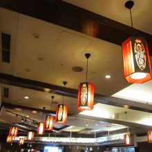 味はいいし、大人数で行くと種類食べれます。