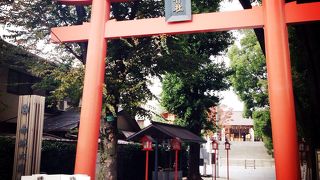 【赤城神社】モダンな神社、素敵な雰囲気です