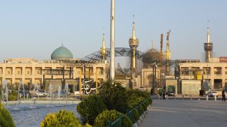 イマーム ホメイニ霊廟