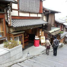 こちらが「満月」さん