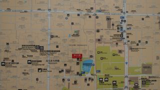 カフェ、レストラン、雑貨屋が点在しており、町歩きを楽しむことができました。