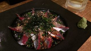 九州の名物が一同に食べられる居酒屋さん