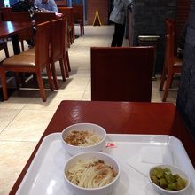 見た目はぱっとしないですが