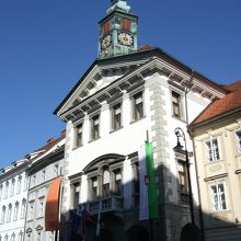 薄緑色の時計塔が素敵でした