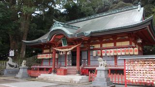 別府を見下ろす美しい神社