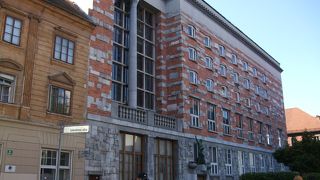 UNESCOの“World Book Capital 2010”に選ばれた図書館