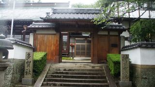 西國寺の塔頭の一つ