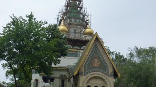 たまねぎ型のドームが目を引く