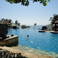 インフニテープール