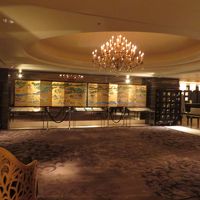 シャンデリアが豪華