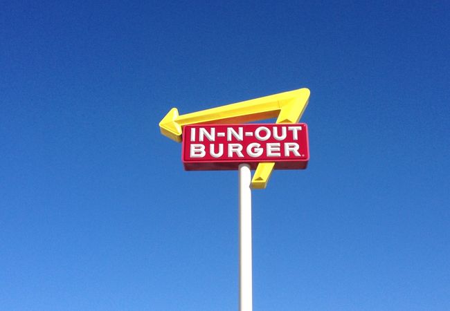 ビンテージサイン木製看板 検）IN-N-OUT BURGERハンバーガー