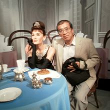 オードリーと一緒に朝食しました。