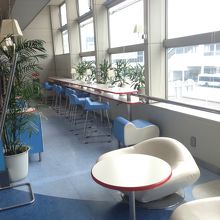 各駅に休憩スペースがある