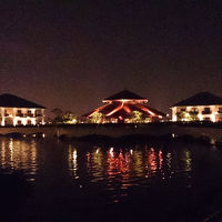 夜のサンセットバーの眺め。